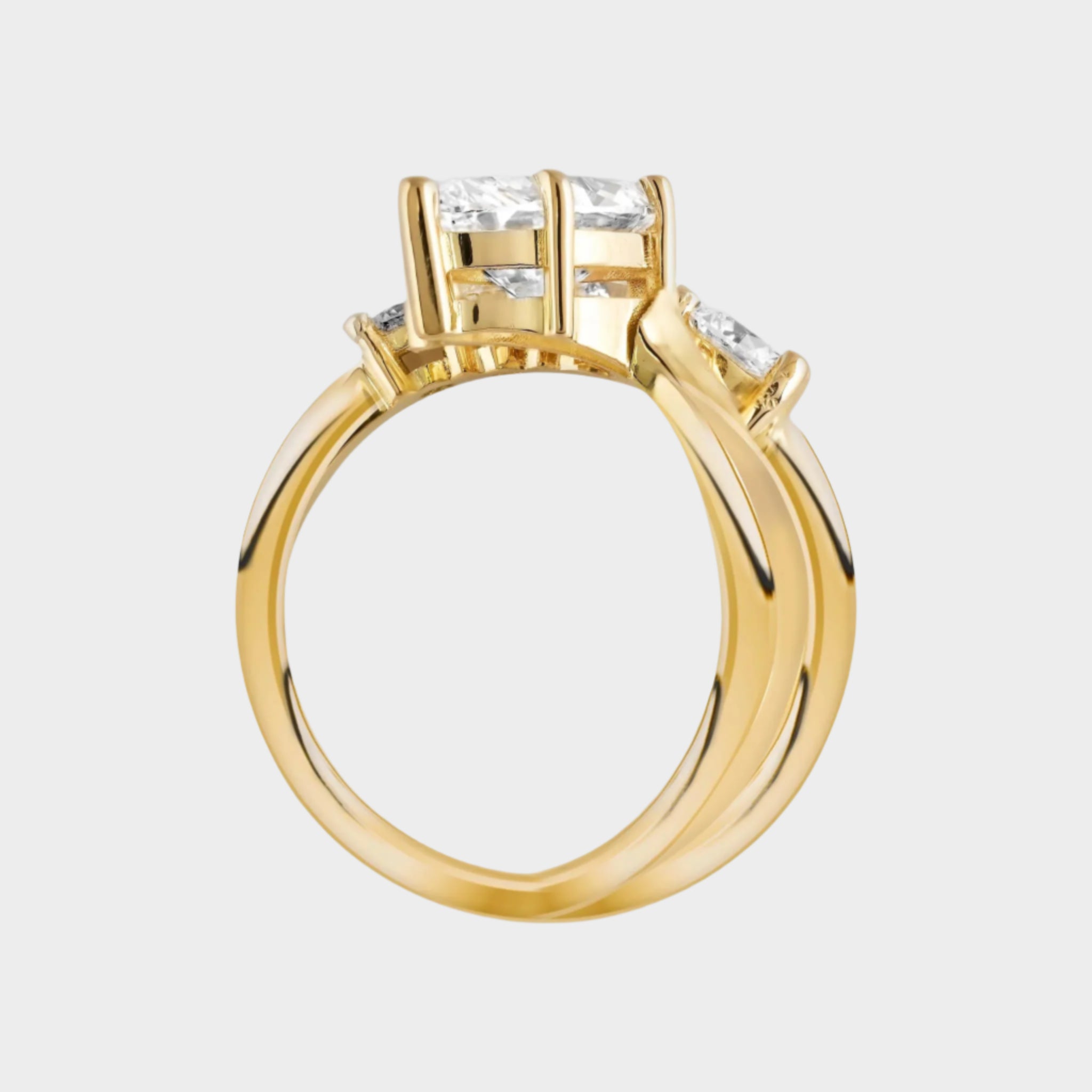 Marquise with Graduated Diamonds